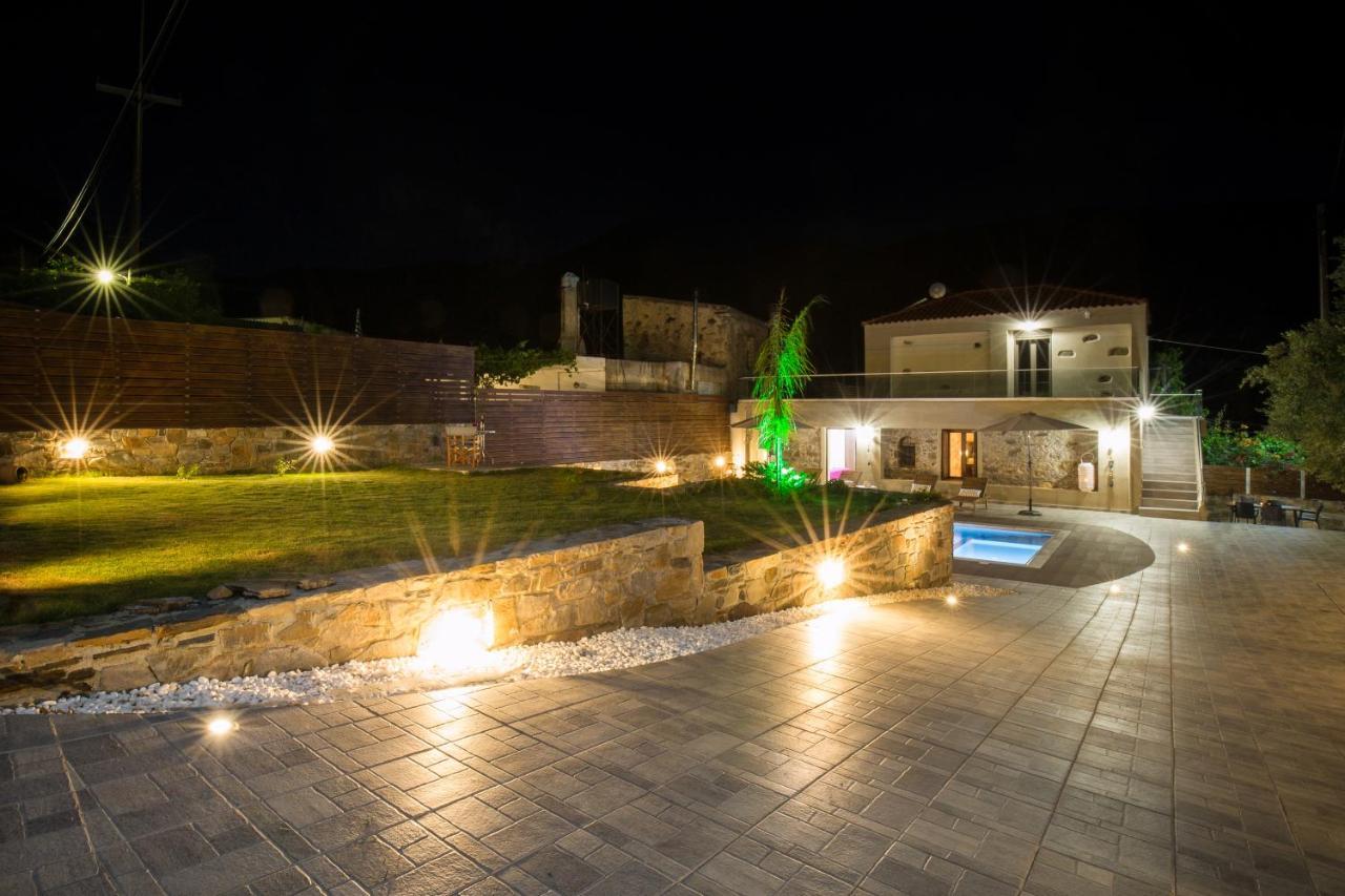 Tzouganos Villa Sfinárion Екстериор снимка