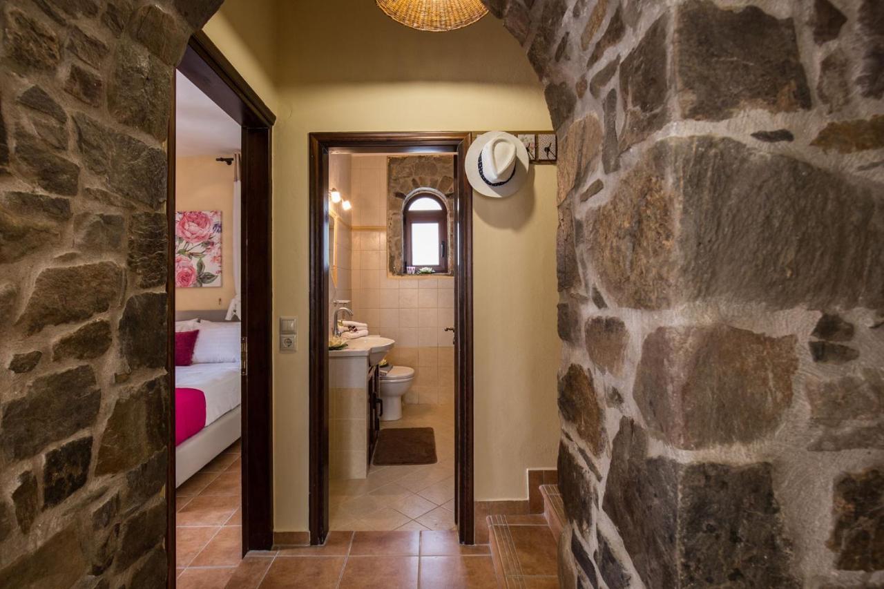 Tzouganos Villa Sfinárion Екстериор снимка
